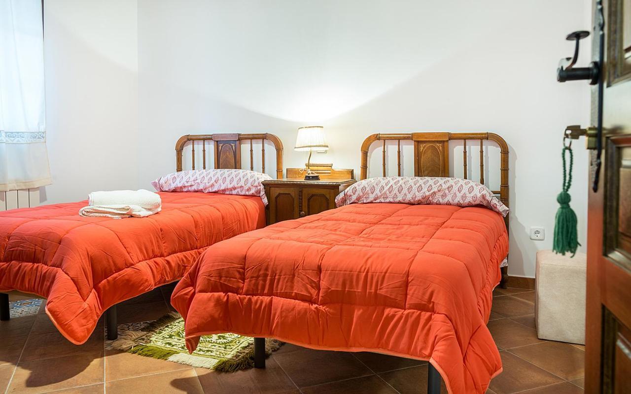 Casa Rural Las Abubillas Mirabueno Bagian luar foto