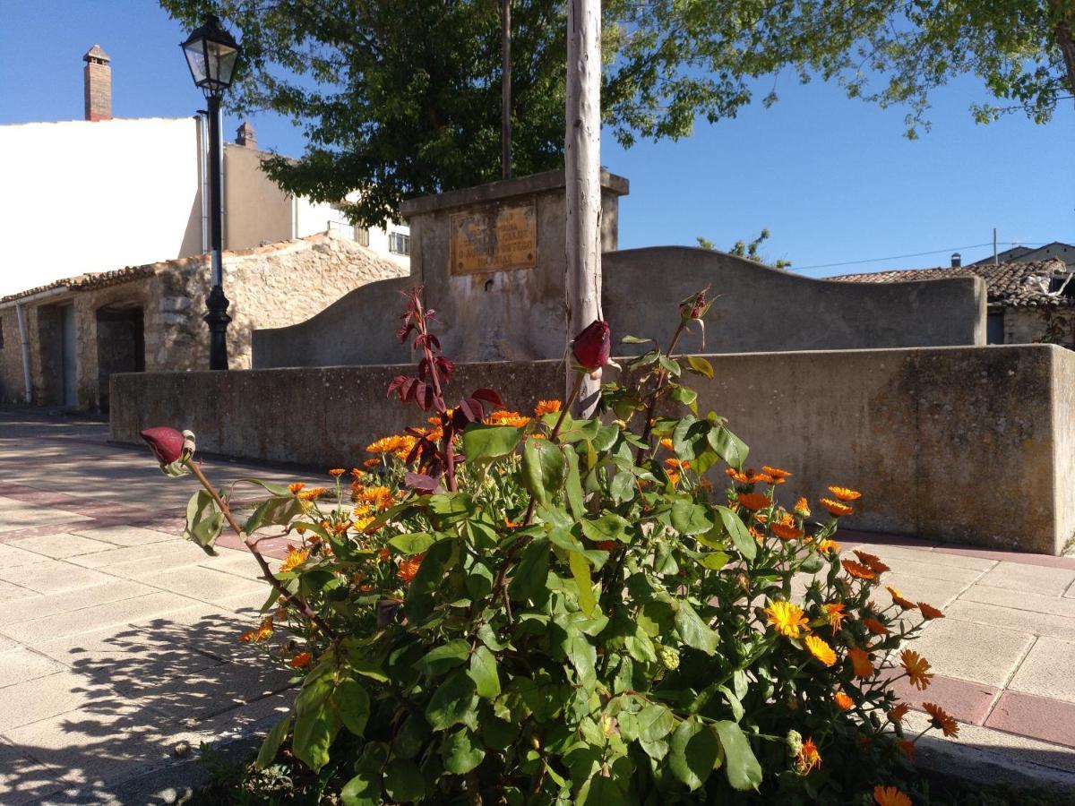Casa Rural Las Abubillas Mirabueno Bagian luar foto